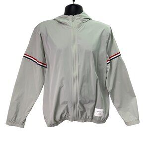 Light Gray Hooded Jacket Red/White Sleeve Stripes Lightweight Sz XL